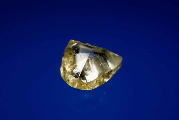 DIAMOND (0.62 ct)