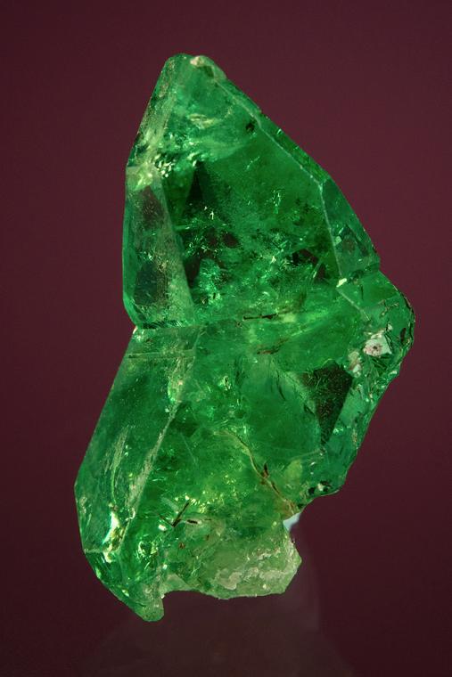 GROSSULAR var. Tsavorite