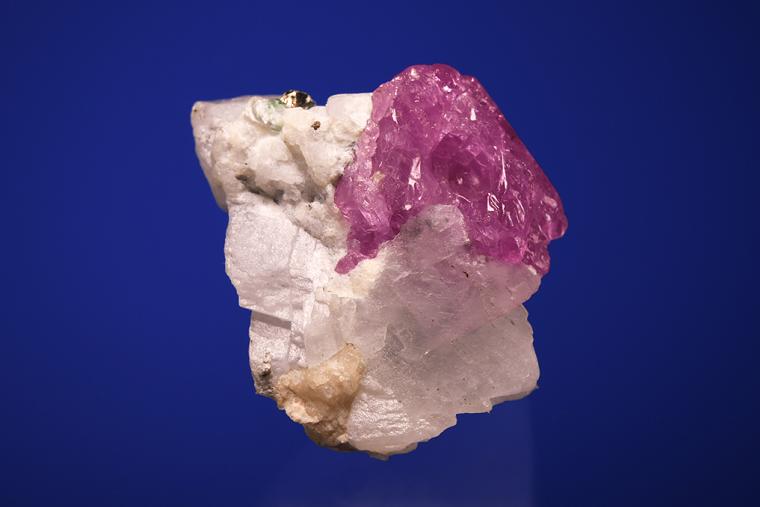 CORUNDUM var. RUBY