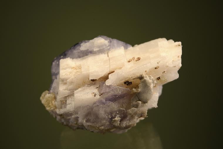 FLUORAPATITE