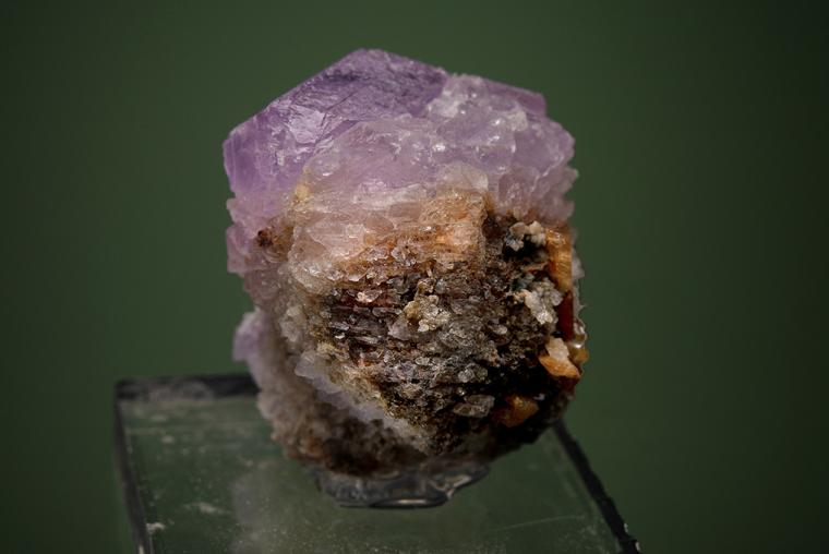 SODALITE var. Hackmanite