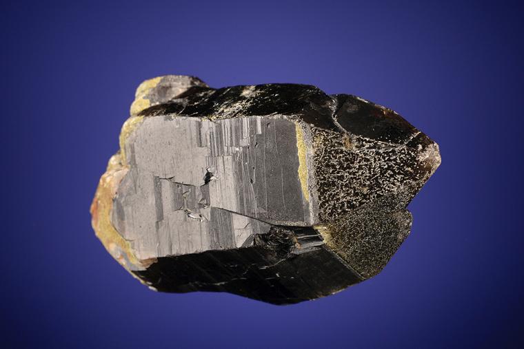 QUARTZ var. Smoky (twin?)