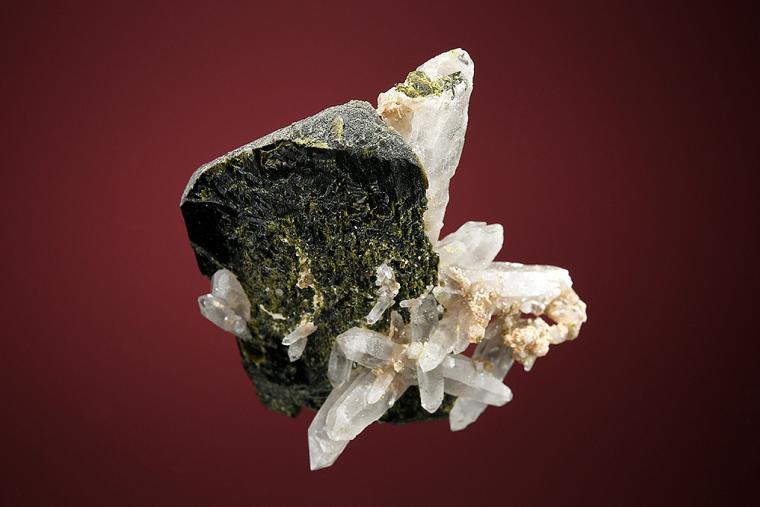 EPIDOTE with QUARTZ