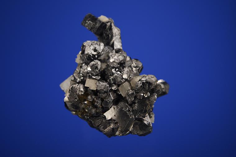 GALENA (SPINEL law twin)