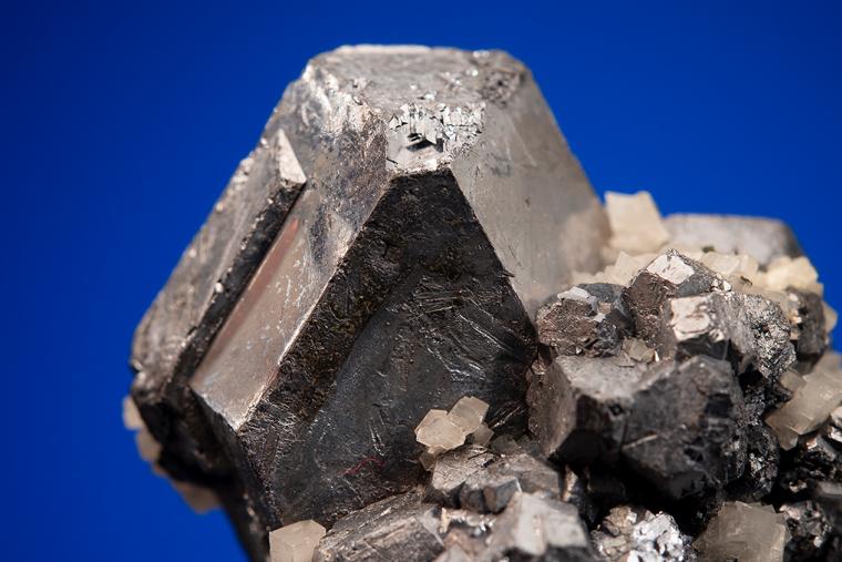 GALENA (SPINEL law twin) with DOLOMITE
