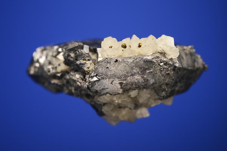 GALENA (SPINEL law twin)