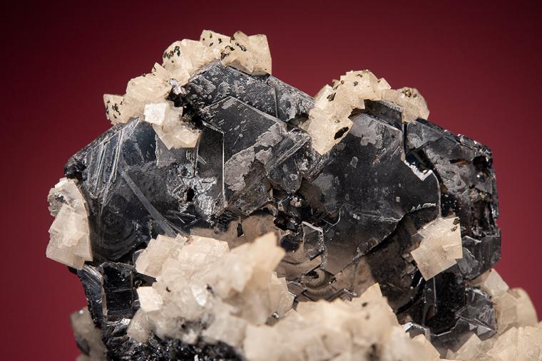 GALENA (SPINEL law twin) with DOLOMITE