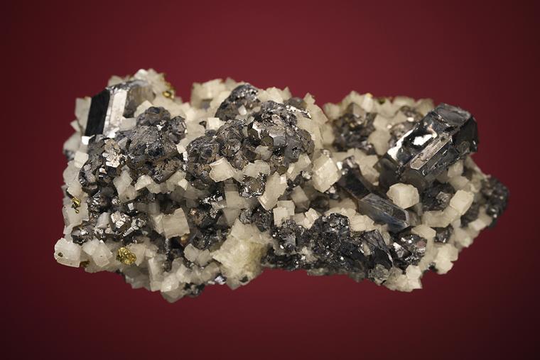 GALENA (SPINEL law twin) with DOLOMITE