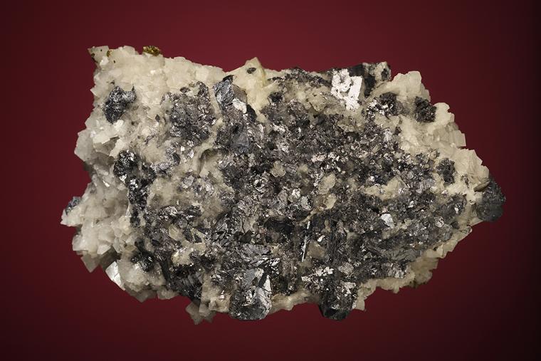 GALENA (SPINEL law twin) with DOLOMITE