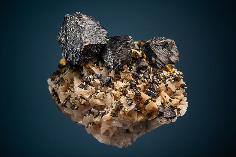 SPHALERITE with CHALCOPYRITE on DOLOMITE