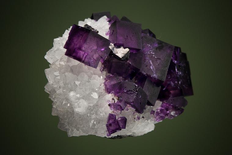 FLUORITE with SPHALERITE on QUARTZ