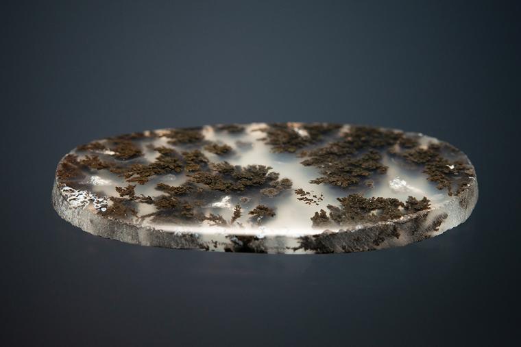 QUARTZ var. Plume Agate
