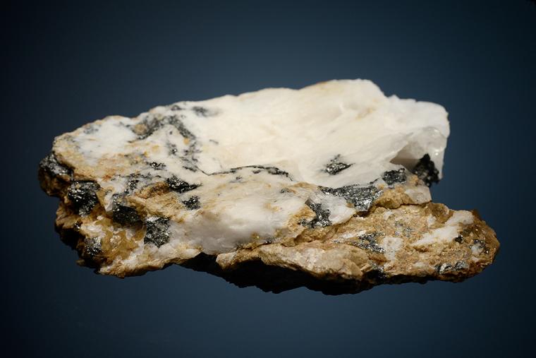 TETRAHEDRITE on QUARTZ and SIDERITE