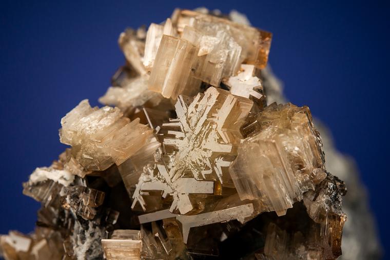 CERUSSITE
