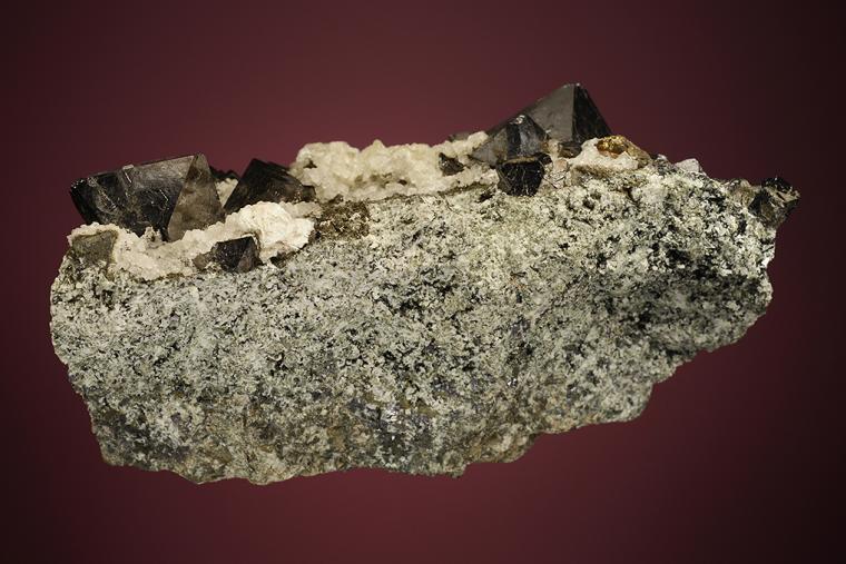 MAGNETITE with CALCITE and PYRITE