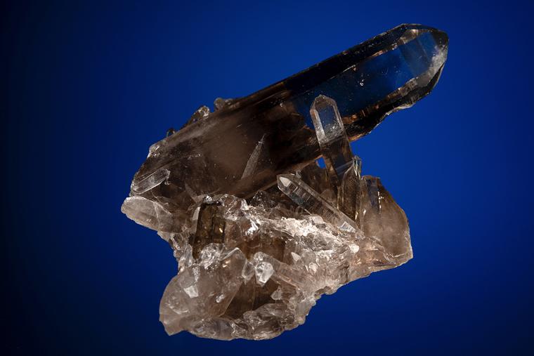 QUARTZ var. Smoky