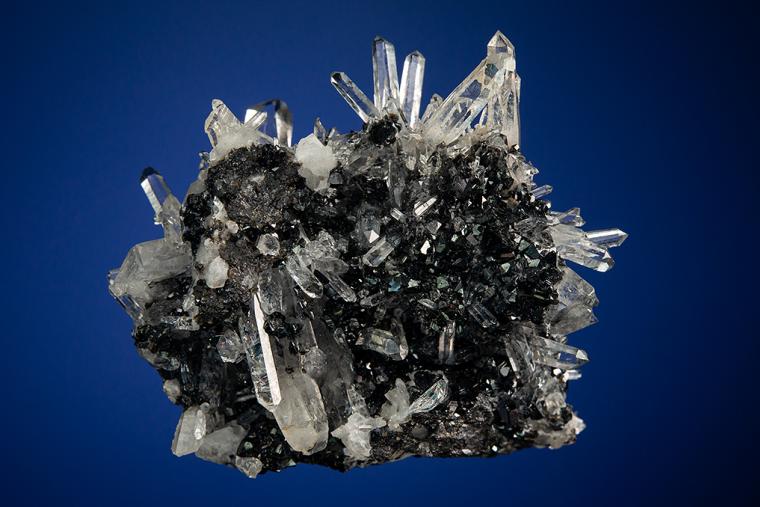 QUARTZ on CASSITERITE
