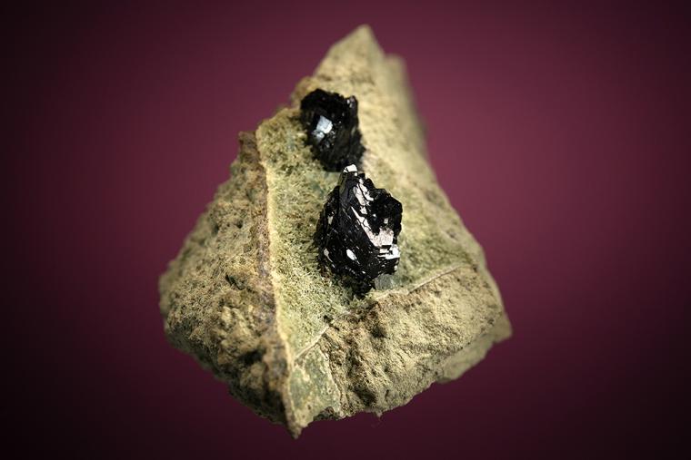 BABINGTONITE