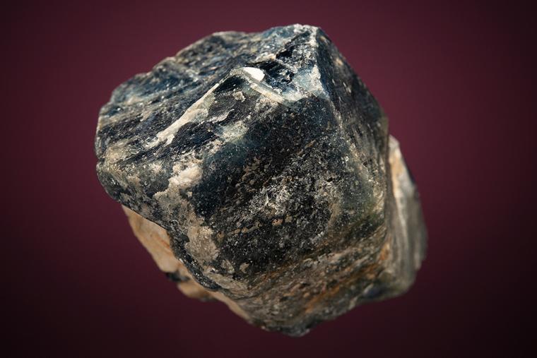 CORUNDUM var. Sapphire
