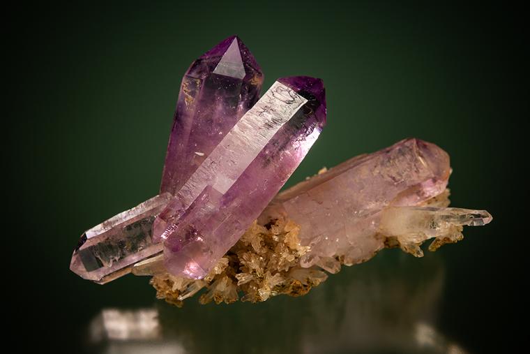 QUARTZ var. Amethyst