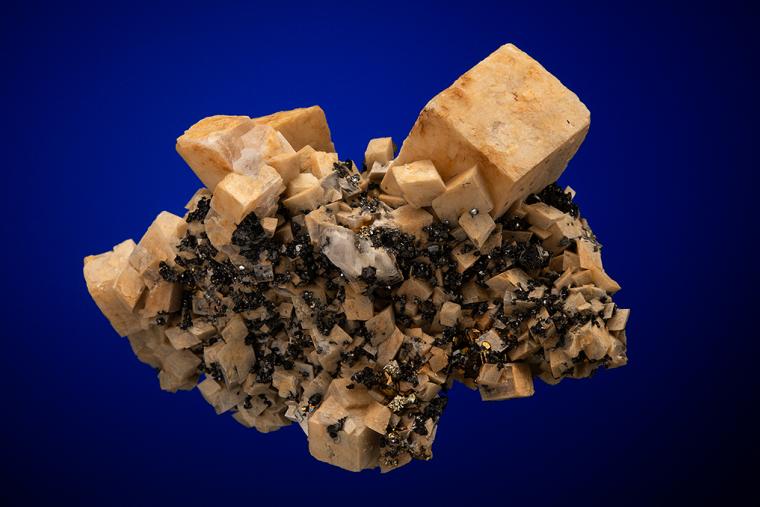 ANKERITE on DOLOMITE WITH SPHALERITE