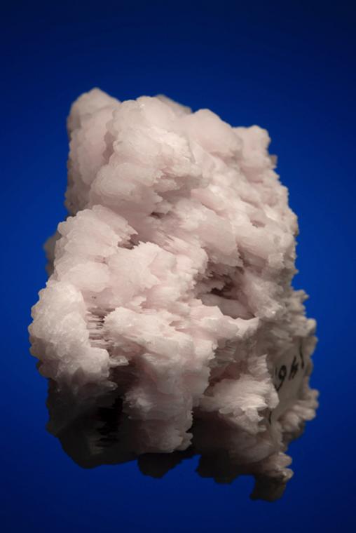 CALCITE var. manganoan after KUTNAHORITE