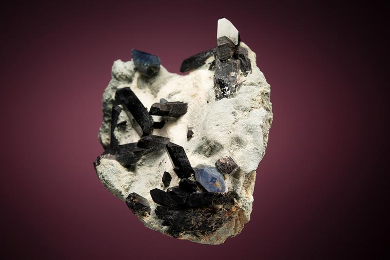 NEPTUNITE with BENITOITE