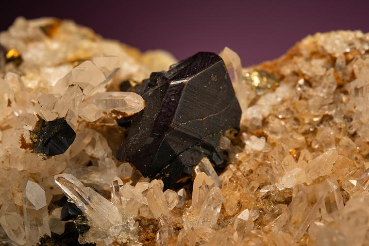 CHALCOPYRITE on QUARTZ