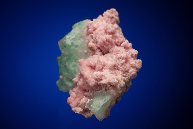 FLUORITE on RHODOCHROSITE