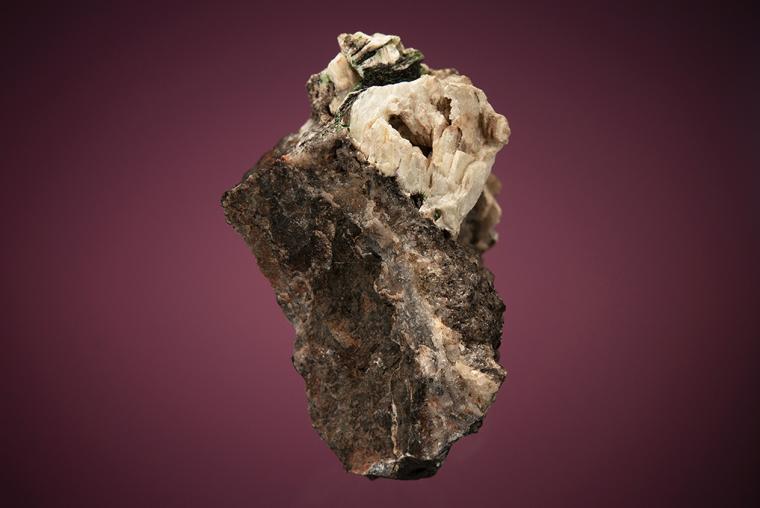 HYDROCERUSSITE with CREDNERITE and MALACHITE