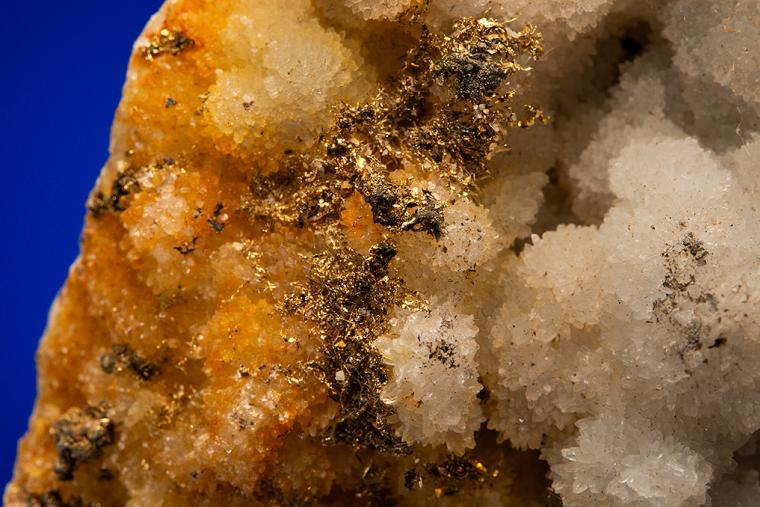 GOLD on QUARTZ